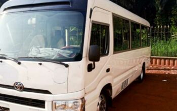Location minibus Toyota Coaster Douala