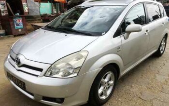 Location voiture compacte Corolla Douala