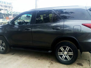 Location voiture Toyota Fortuner Douala