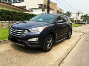 Location voiture Hyundai Santa Fe Douala