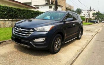 Location voiture Hyundai Santa Fe Douala