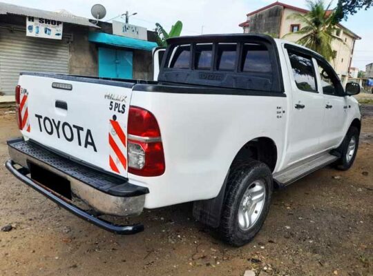 Location Pickup Toyota Hilux Douala