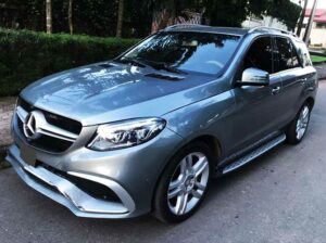 Location voiture Mercedes ML 350 BlueTEC Douala