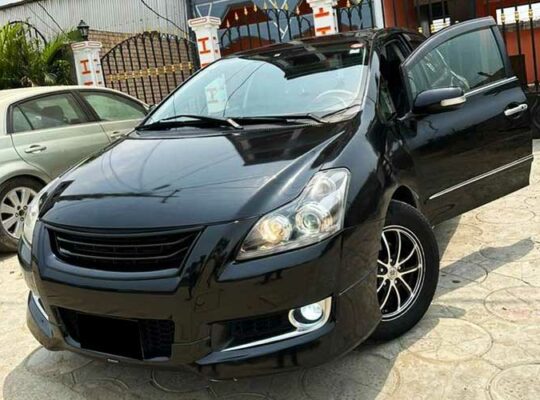 Location voiture compacte Douala