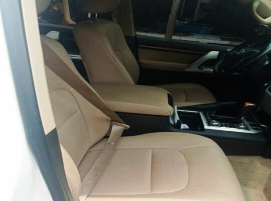 Location Hyundai Santa Fe 2016 Douala