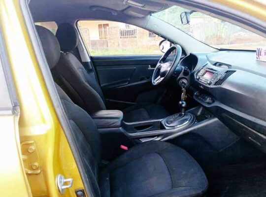 Location Kia sportage 2012 Douala