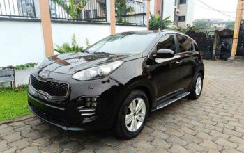 Location voiture Kia sportage 2018 Douala