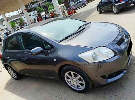 Location voiture Toyota Auris Douala